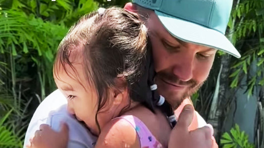 Swim instructor goes viral by helping kids overcome their fears